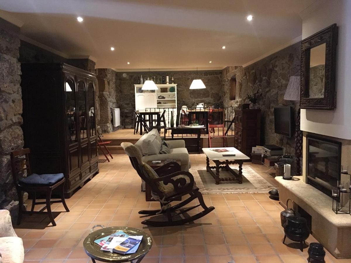 Bergui Guesthouse - Guimarães Dış mekan fotoğraf