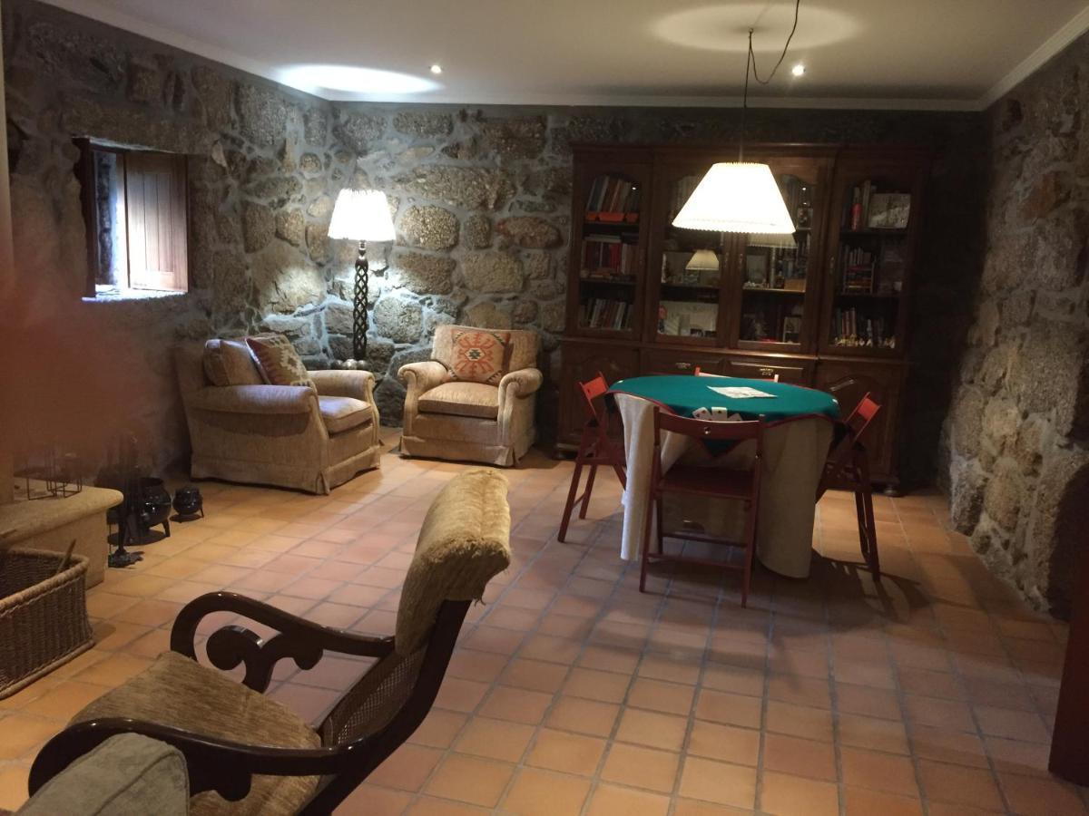 Bergui Guesthouse - Guimarães Dış mekan fotoğraf