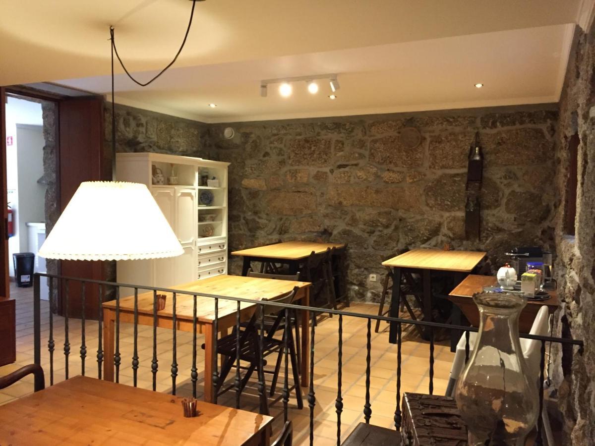 Bergui Guesthouse - Guimarães Dış mekan fotoğraf