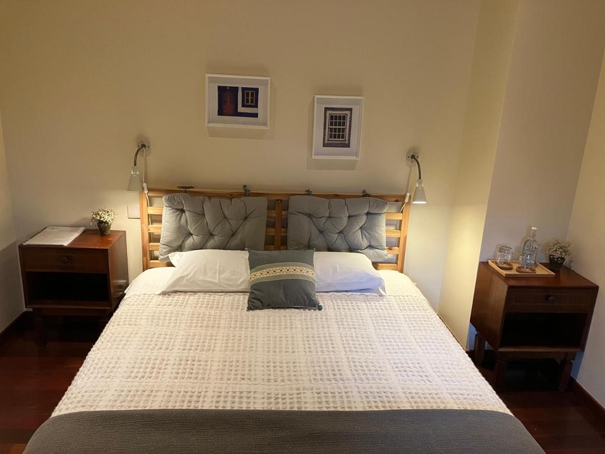 Bergui Guesthouse - Guimarães Dış mekan fotoğraf