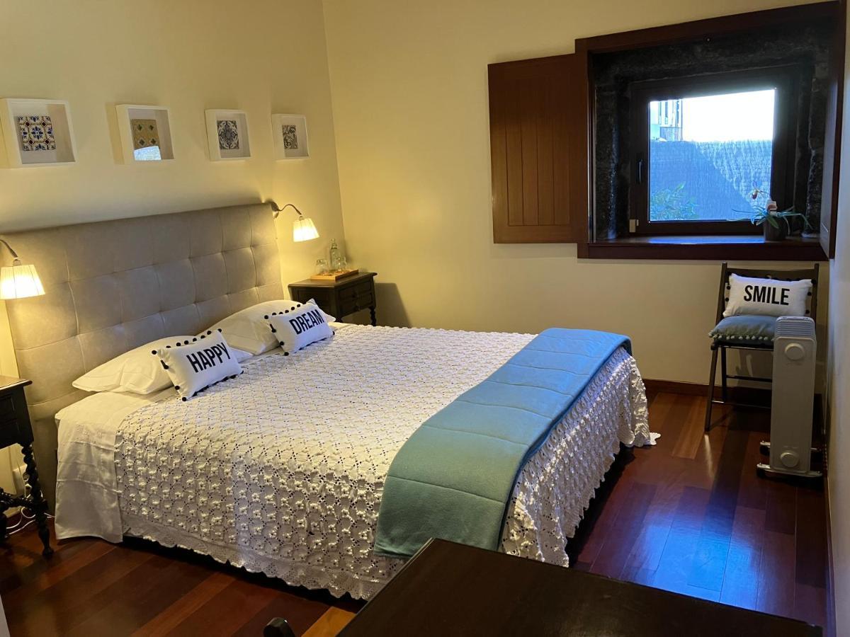 Bergui Guesthouse - Guimarães Dış mekan fotoğraf