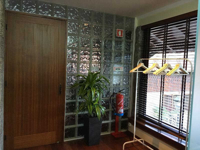 Bergui Guesthouse - Guimarães Dış mekan fotoğraf
