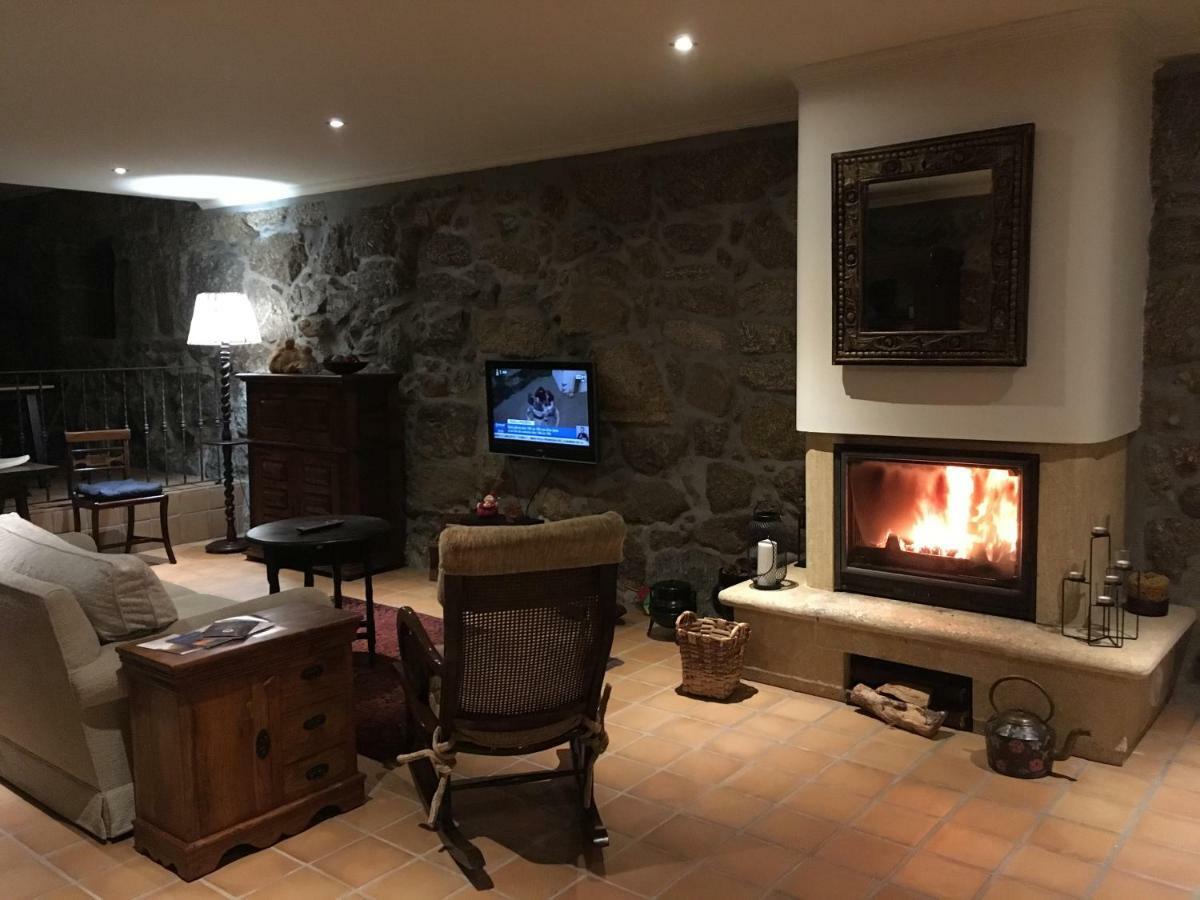 Bergui Guesthouse - Guimarães Dış mekan fotoğraf