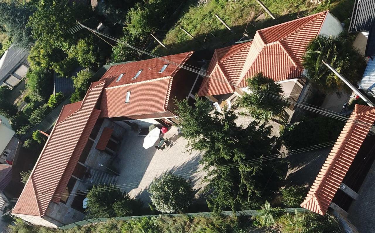 Bergui Guesthouse - Guimarães Dış mekan fotoğraf